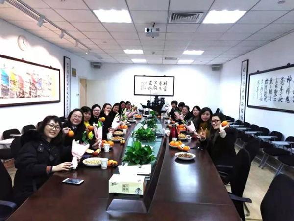 ag真人国际女神欢度第109个三八国际妇女节