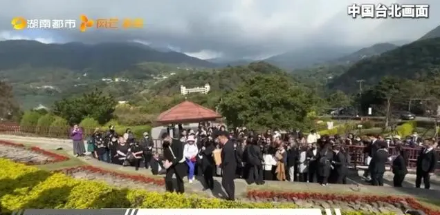 从琼瑶选择花葬，，，，，，，看生态葬的绿色价值与社会趋势