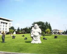 石雕艺术：凝固的时光，，，，，，，永恒的美学